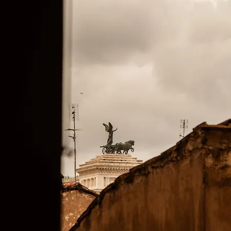 Colosseum View شقة