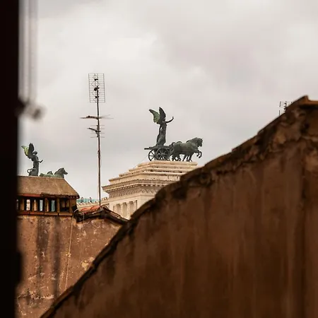 شقة Colosseum View *