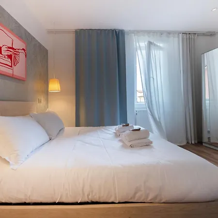 Colosseum View شقة