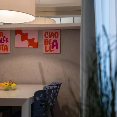 Colosseum View アパート *